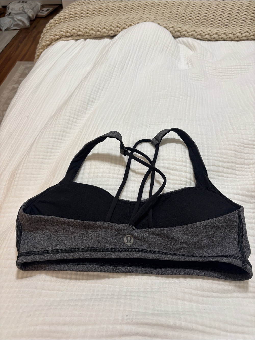 Lululemon sports bra